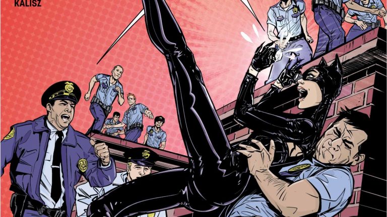 Catwoman Features An Art Heist And Even Better Art Den Of Geek