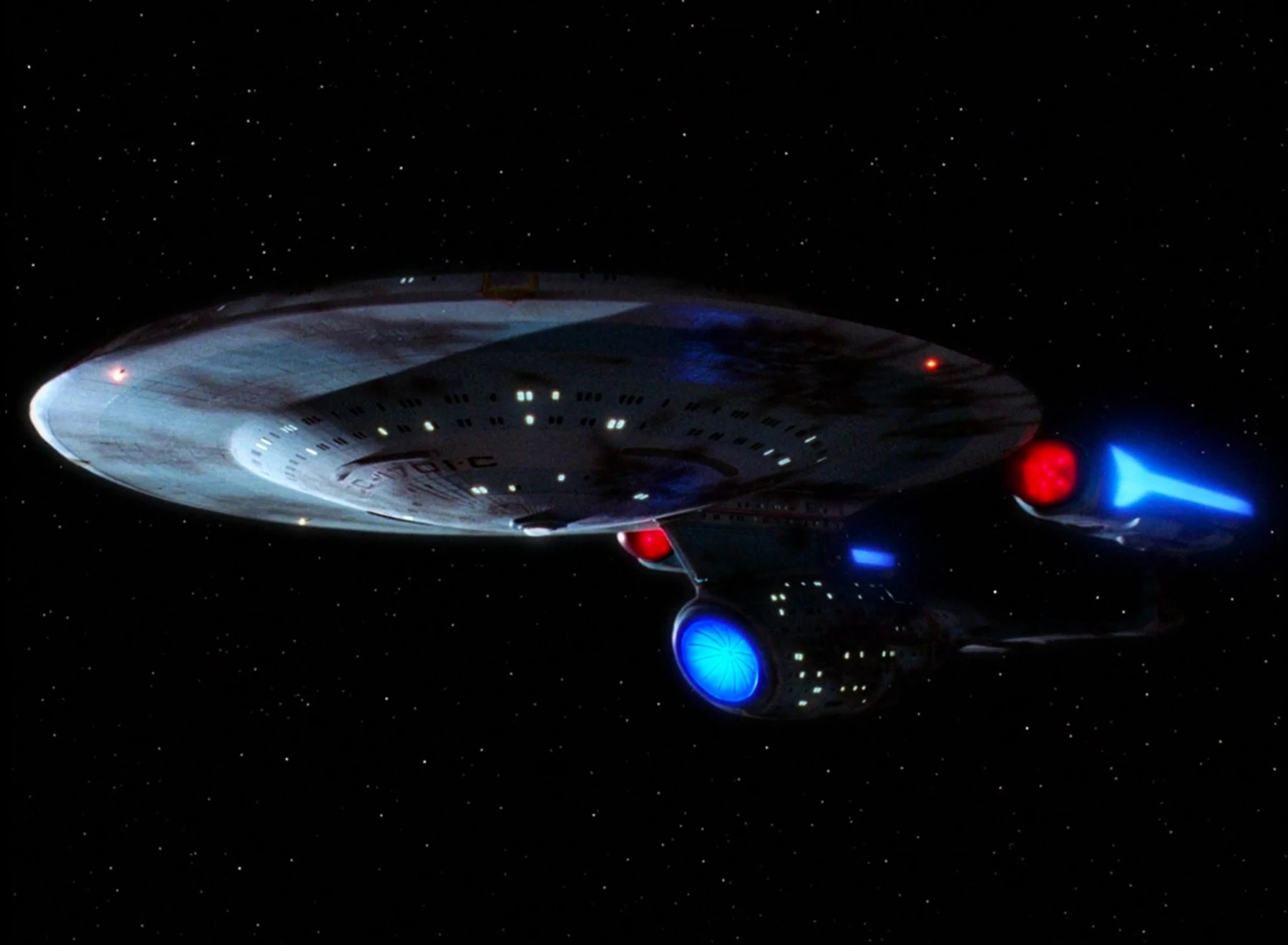 USS Enterprise Grande ship in space between space war with