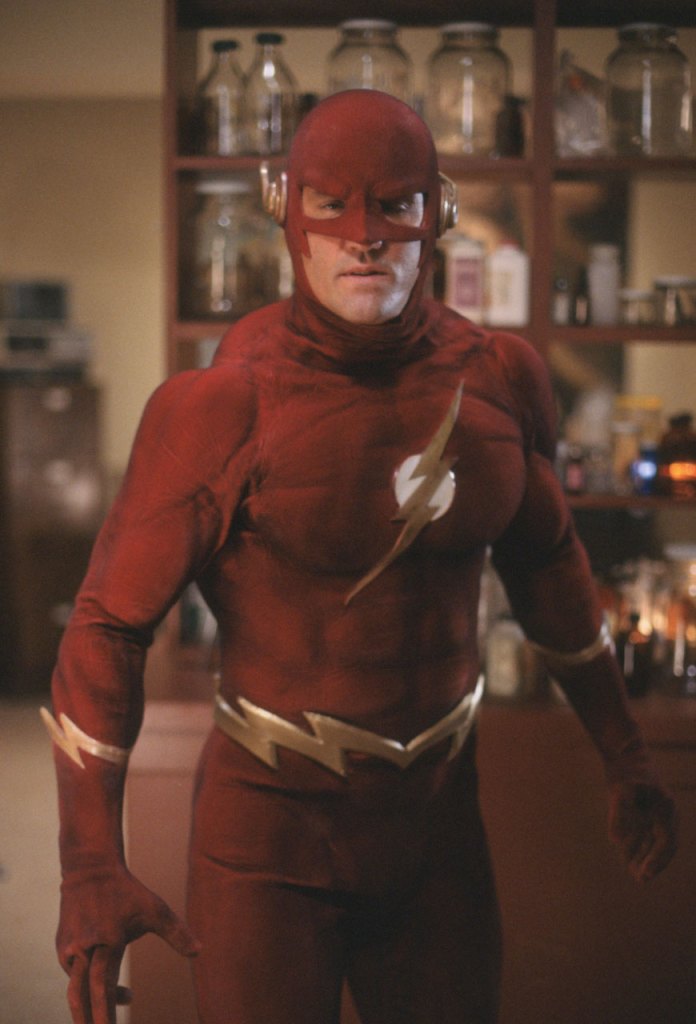Is there a meaning to The Flash logo on his suit? : r/FlashTV