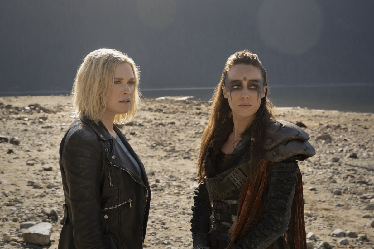 The 100' Series Finale The Last War Recap: Who Lives, Who Dies & Who  Transcends