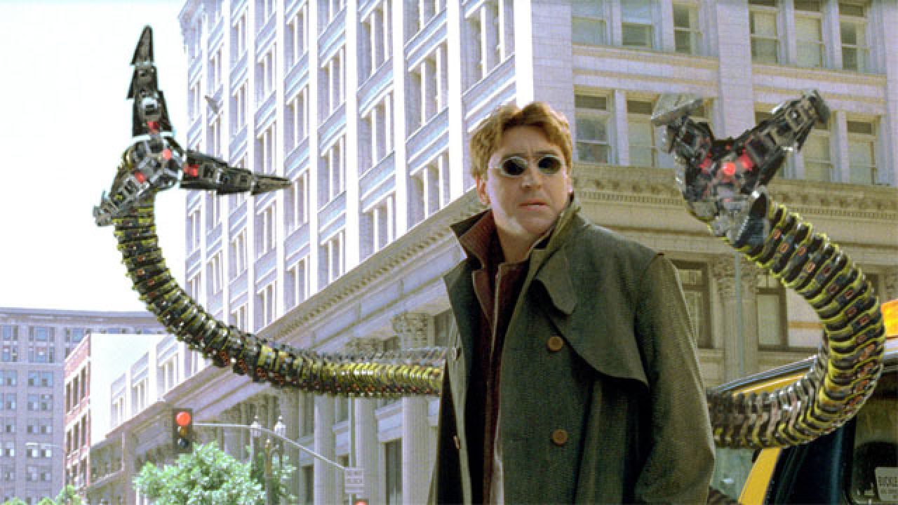 alfred molina doctor octopus 2004