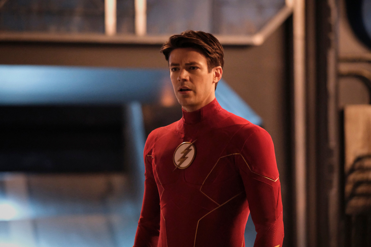 the flash cw suit