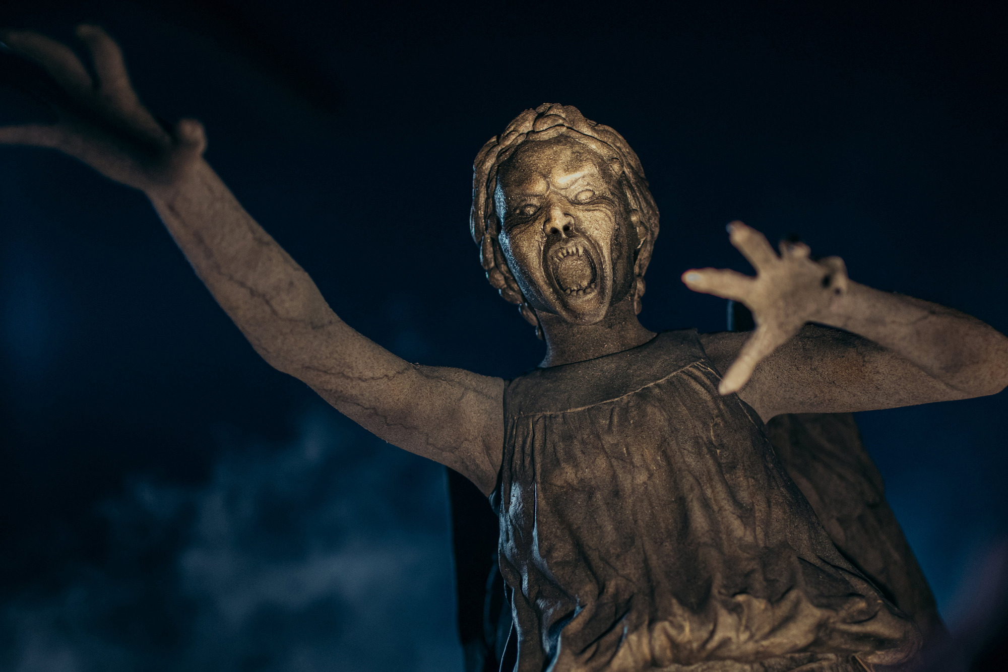 weeping angels tv screen