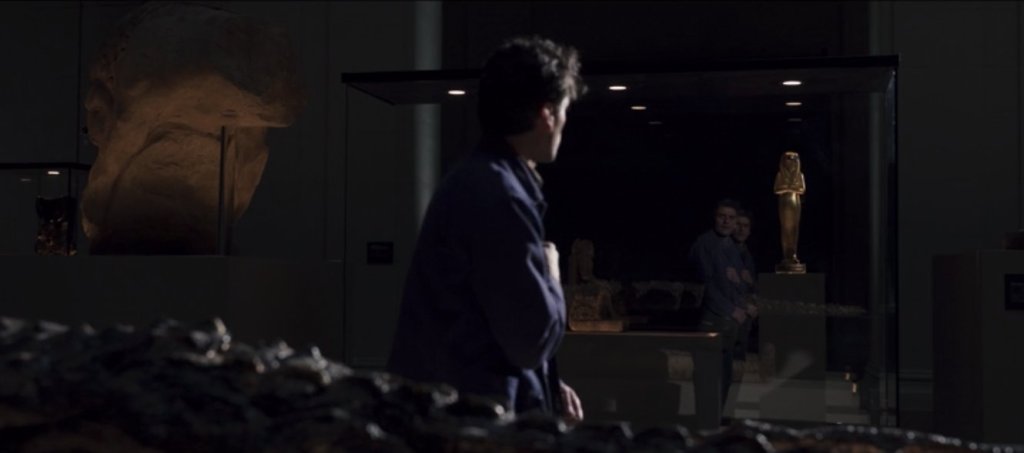 Moon Knight' Trailer Brutally Reveals Oscar Isaac's Marc Spector Vigilante