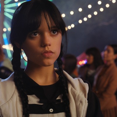 How to Get Jenna Ortega's Viral Wednesday Addams Makeup From Netflix's  Wednesday