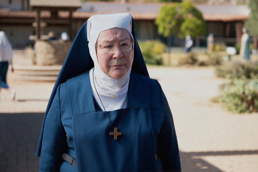 FRAU.  DAVIS – Folge 101 – im Bild: Margo Martindale als Oberin – (Foto von: Colleen Hayes/Peacock)