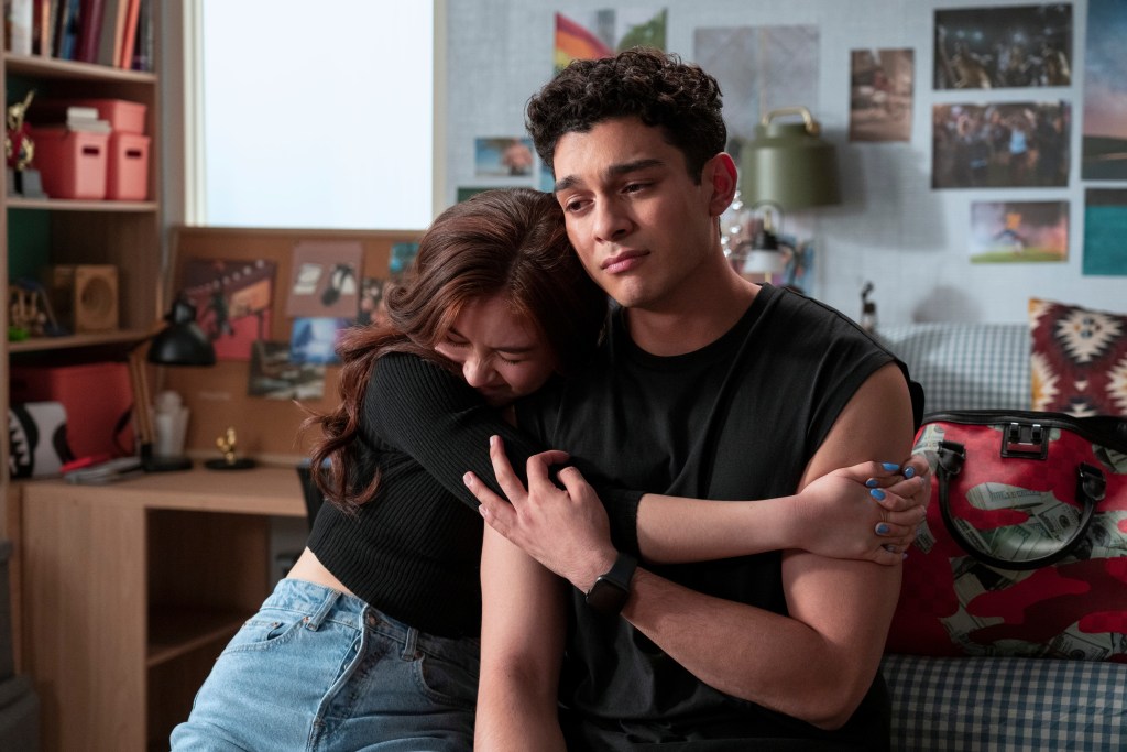 XO, Kitty. (L to R) Anna Cathcart as Kitty Song Covey, Anthony Keyvan as Q in episode 110 of XO, Kitty. Cr. Park Young-Sol/Netflix © 2023