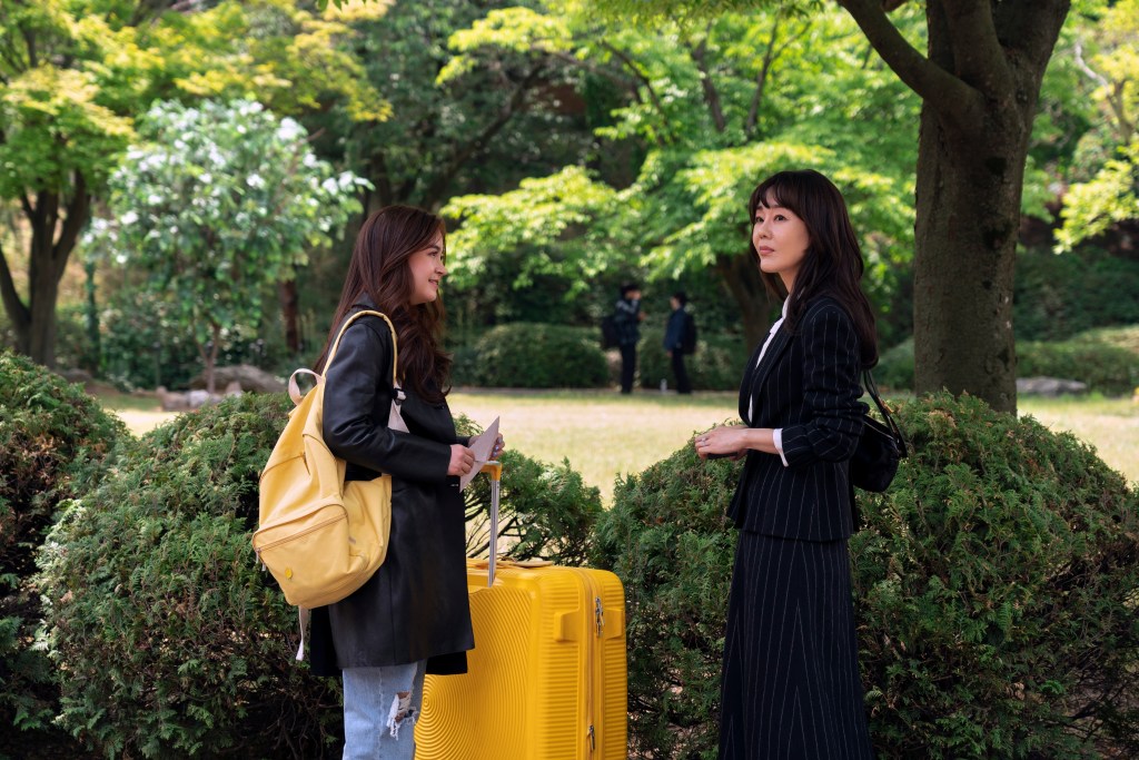 XO, Kitty. (L to R) Anna Cathcart as Kitty Song Covey, Yunjin Kim as Jina in episode 110 of XO, Kitty. Cr. Park Young-Sol/Netflix © 2023