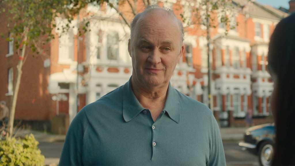 Tim McInnerny como Stephen en Un día en Netflix