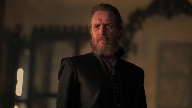 Ser Otto Hightower (Rhys Ifans) in House of the Dragon season 2